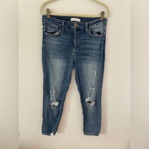 Flying Monkey Distressed Skinny Jeans size 31